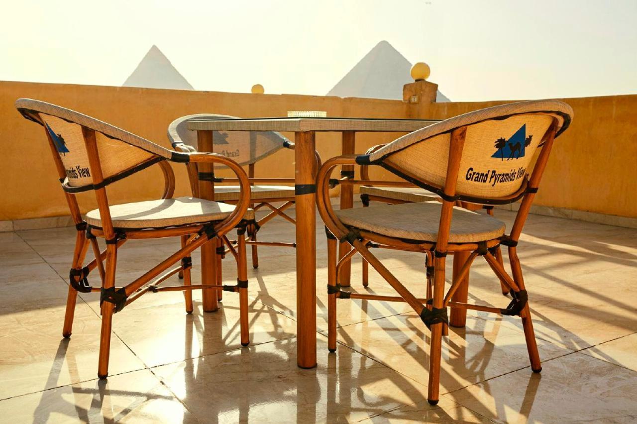 Grand Golden Pyramids View Hotel Kafrat al Jabal Bagian luar foto