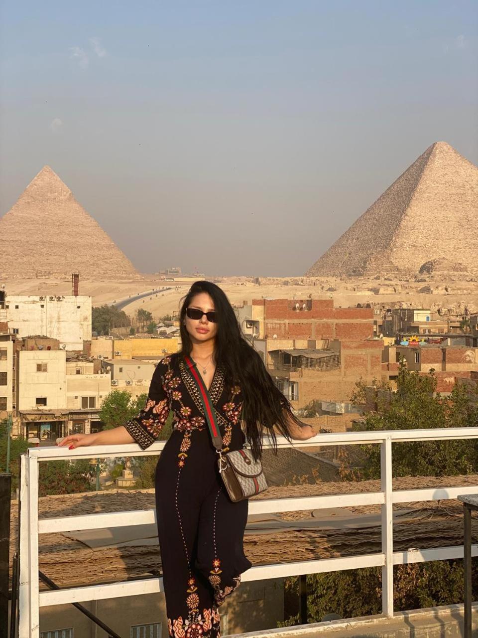Grand Golden Pyramids View Hotel Kafrat al Jabal Bagian luar foto