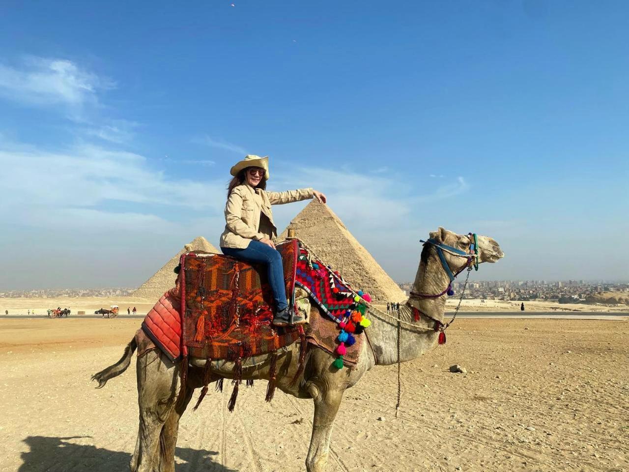 Grand Golden Pyramids View Hotel Kafrat al Jabal Bagian luar foto